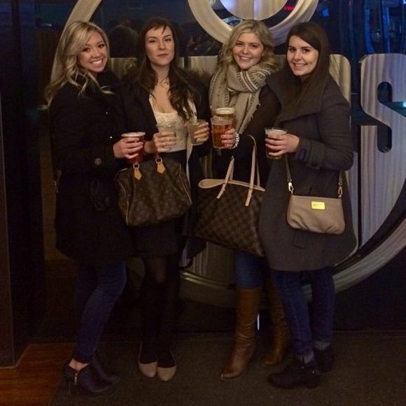 Meet your Posher, Rae-anne - Picture 1 of 1